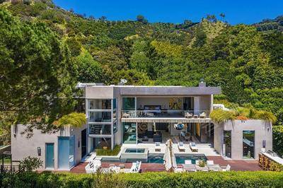 Luxury Villa Above Sunset Strip场地环境基础图库